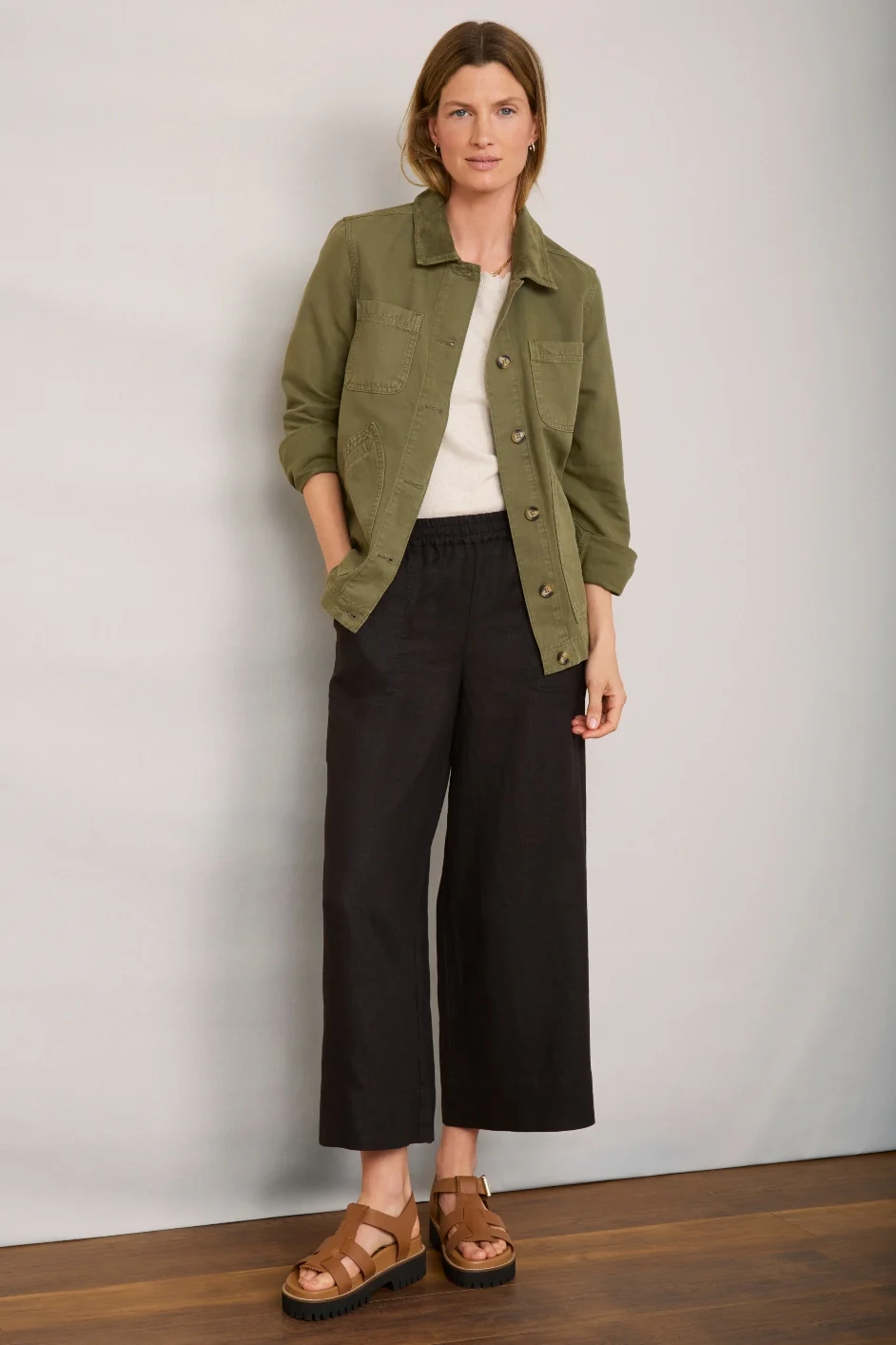 Angeline Linen Cropped Trouser - Black - Image 4