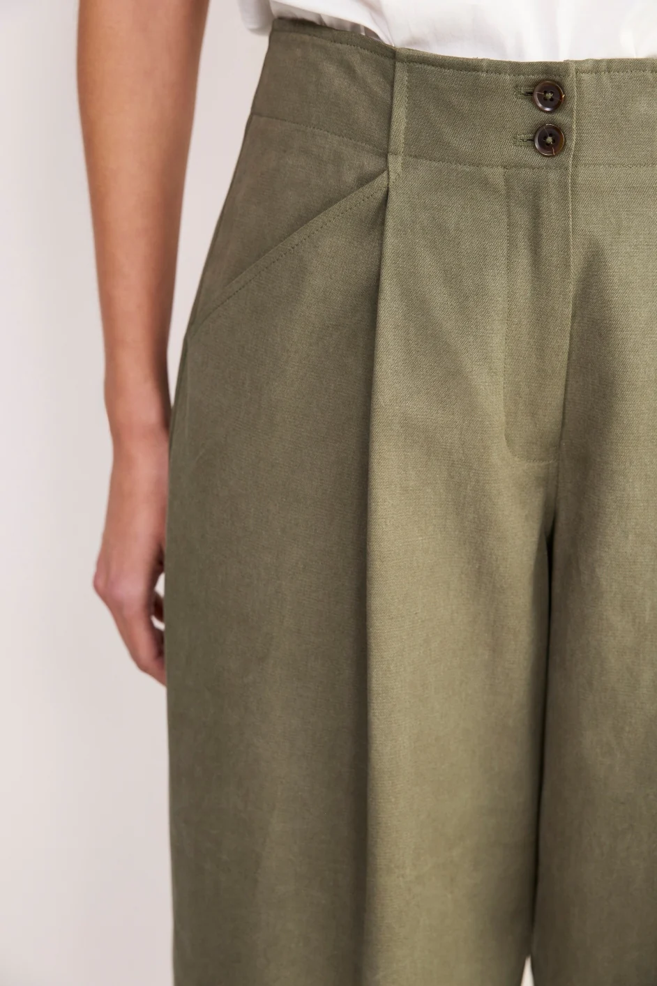 Aubrey Pleated Culotte - Olive - Image 4