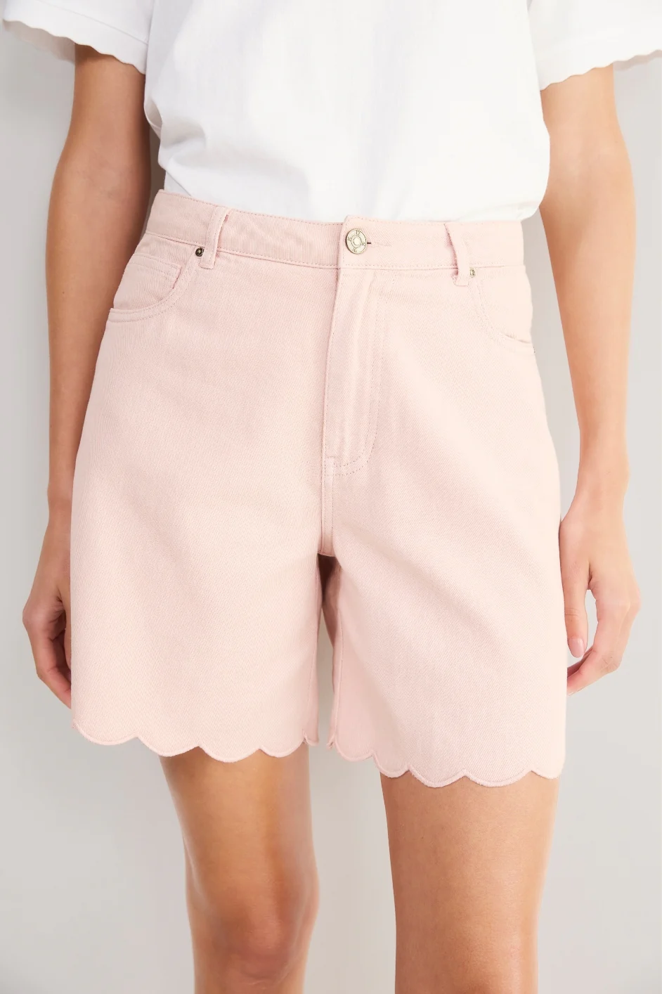 Brielle Long Soft Scallop Short - Dusky Pink - Image 3