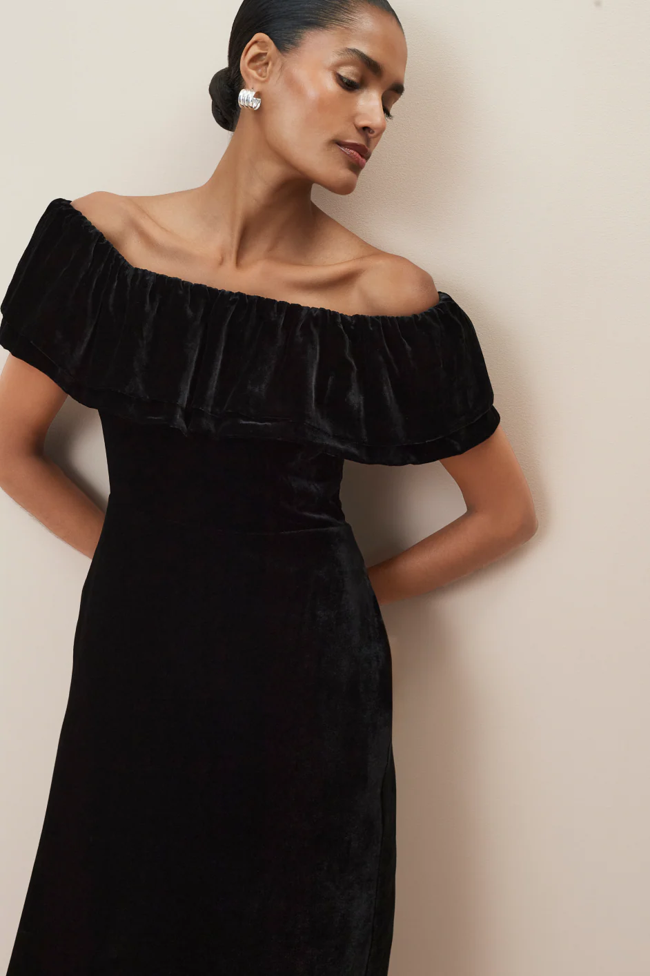 Brigitte Silk Velvet Dress - Black - Image 2