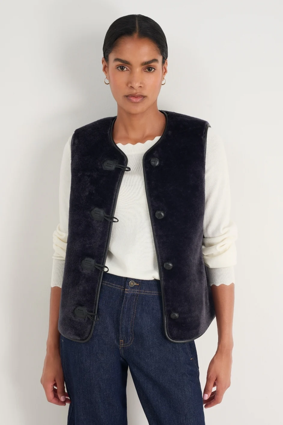 Carina Duffle Gilet - Midnight - Image 6