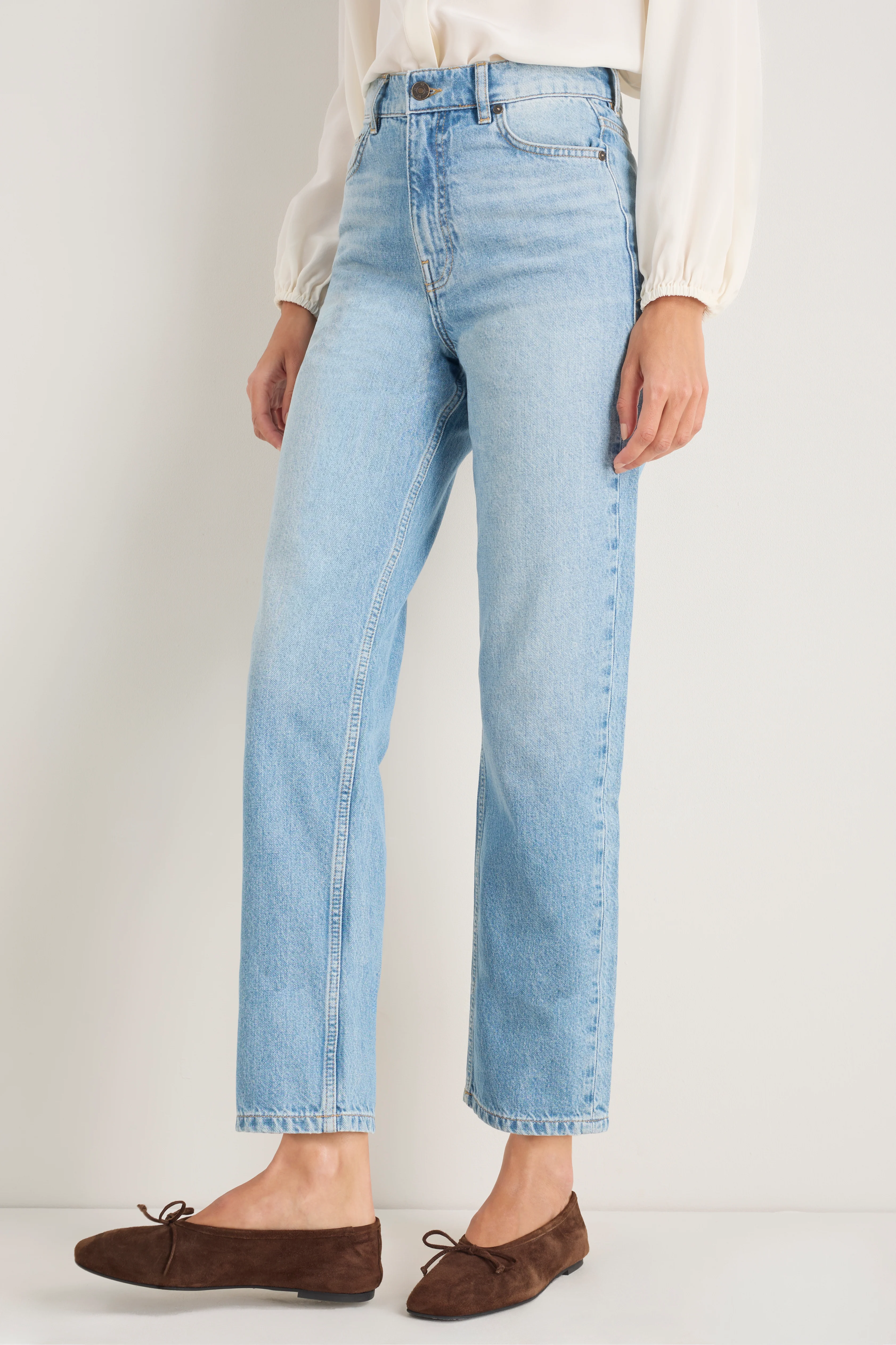 Cath x WYSE Signature Jean - Light Wash - Image 5