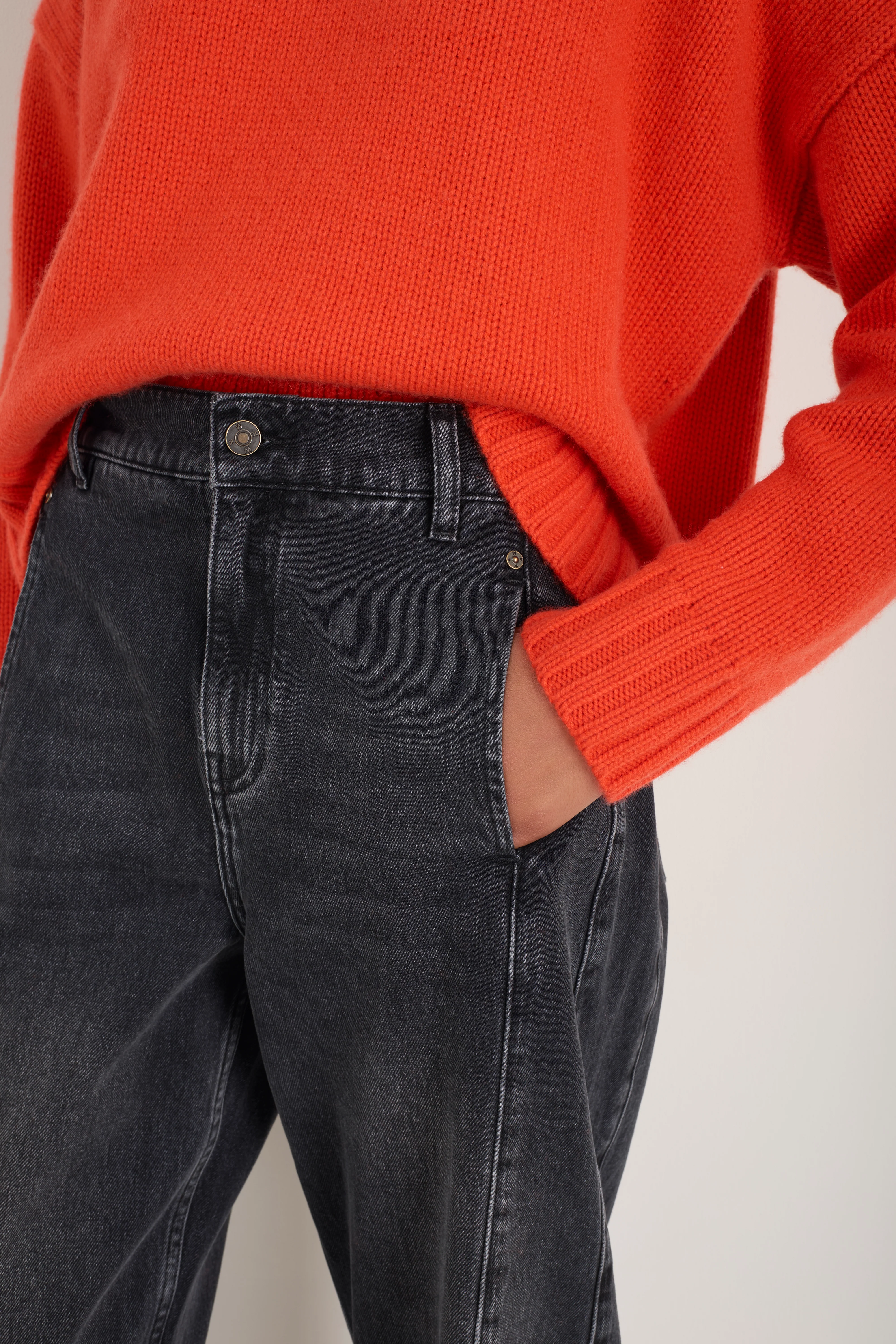 Charlie Horseshoe Jean - Washed Black - Image 2