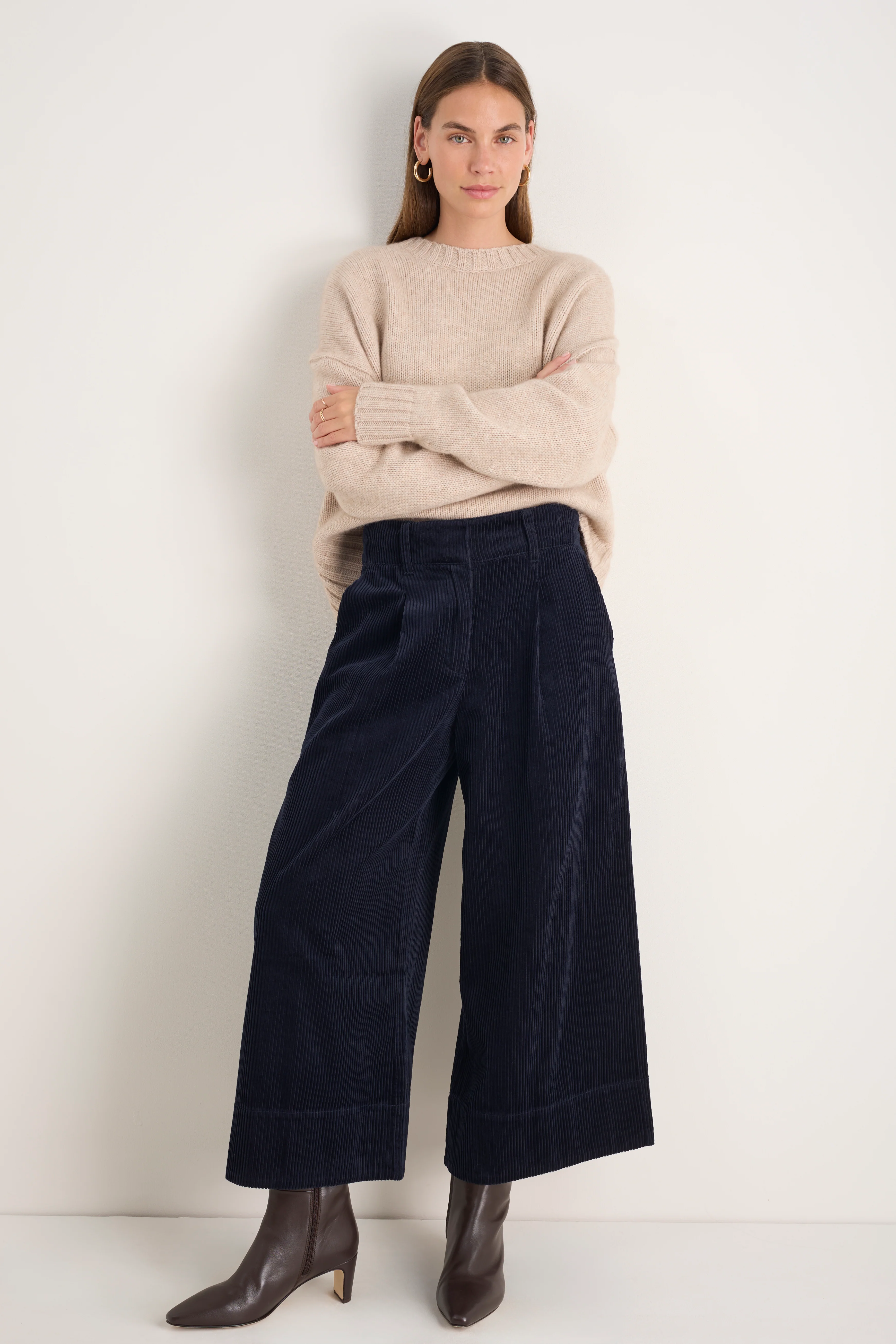 DB X Wyse Cord Culotte - Midnight - Image 3