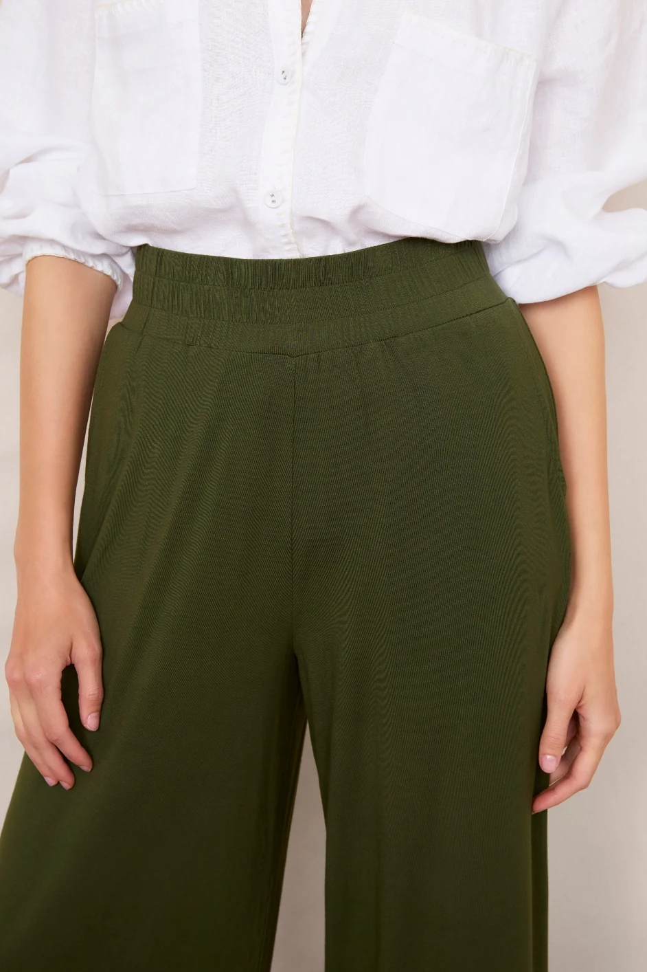 Delphine Cropped Pull On Trouser - Moss Green - Image 3