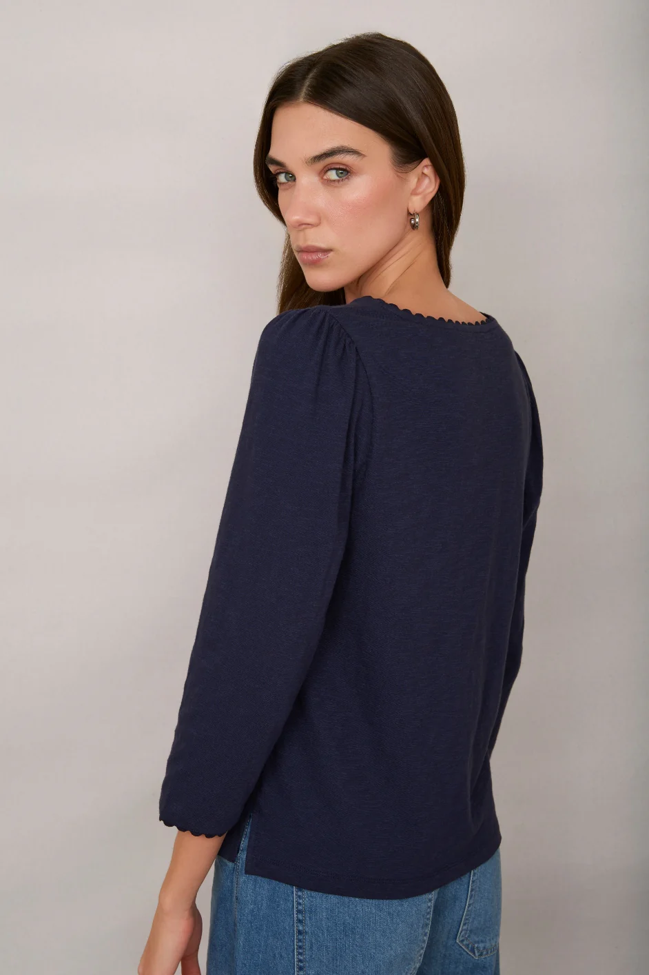 Elyna Tee - Midnight - Image 4