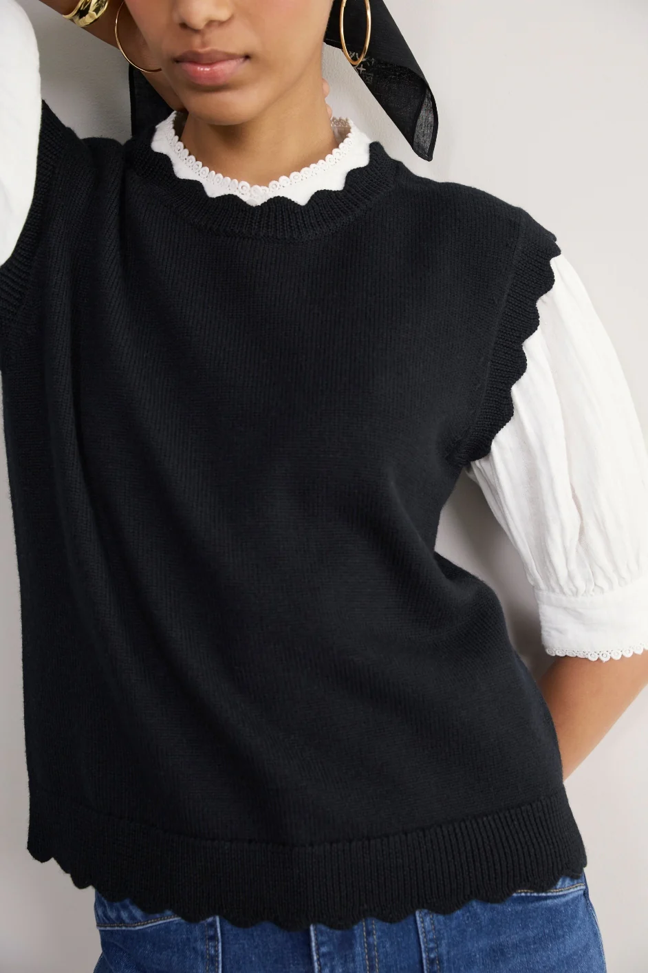 Fleurine Scallop Tank - Black - Image 4