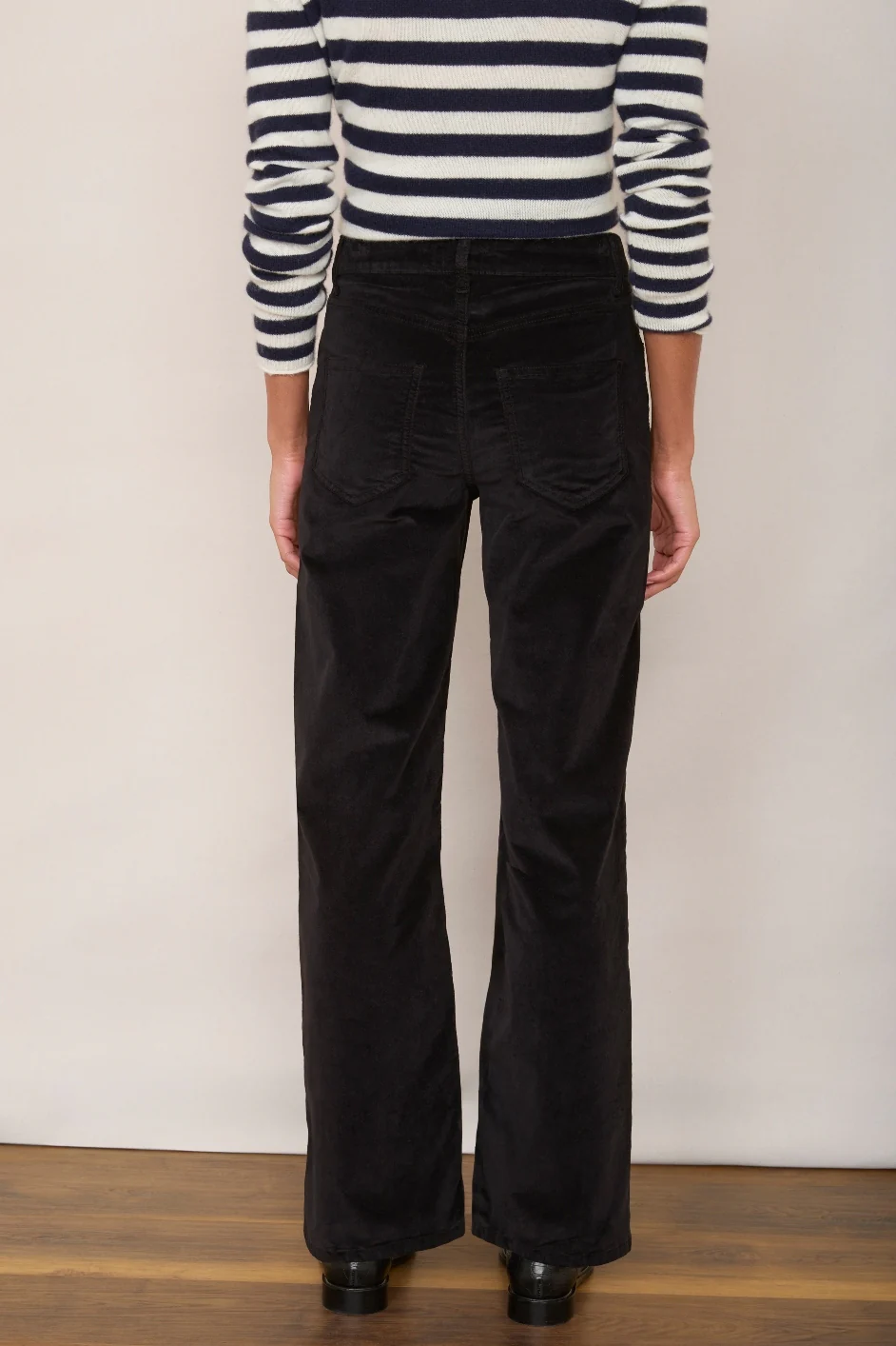 Flossie Carpenter Flare Velvet Trouser - Black - Image 4