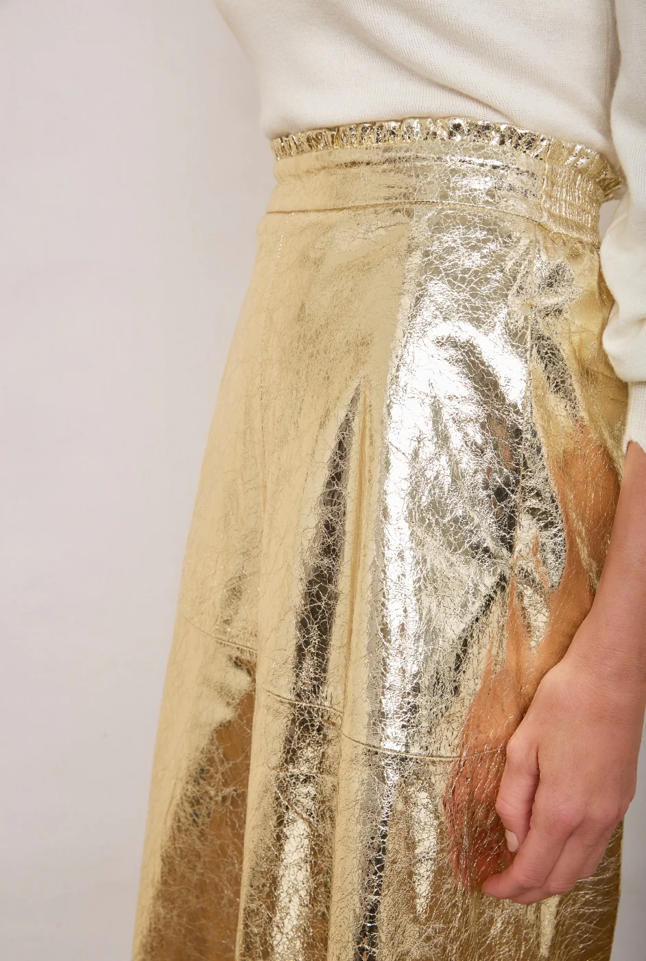Lateisha Faux Leather Skirt - Gold Crackle - Image 4