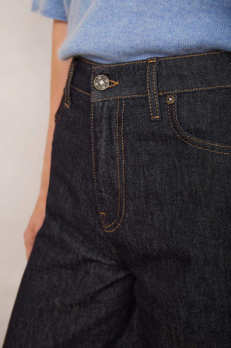 Lilia Bermuda Short - Indigo - Image 4