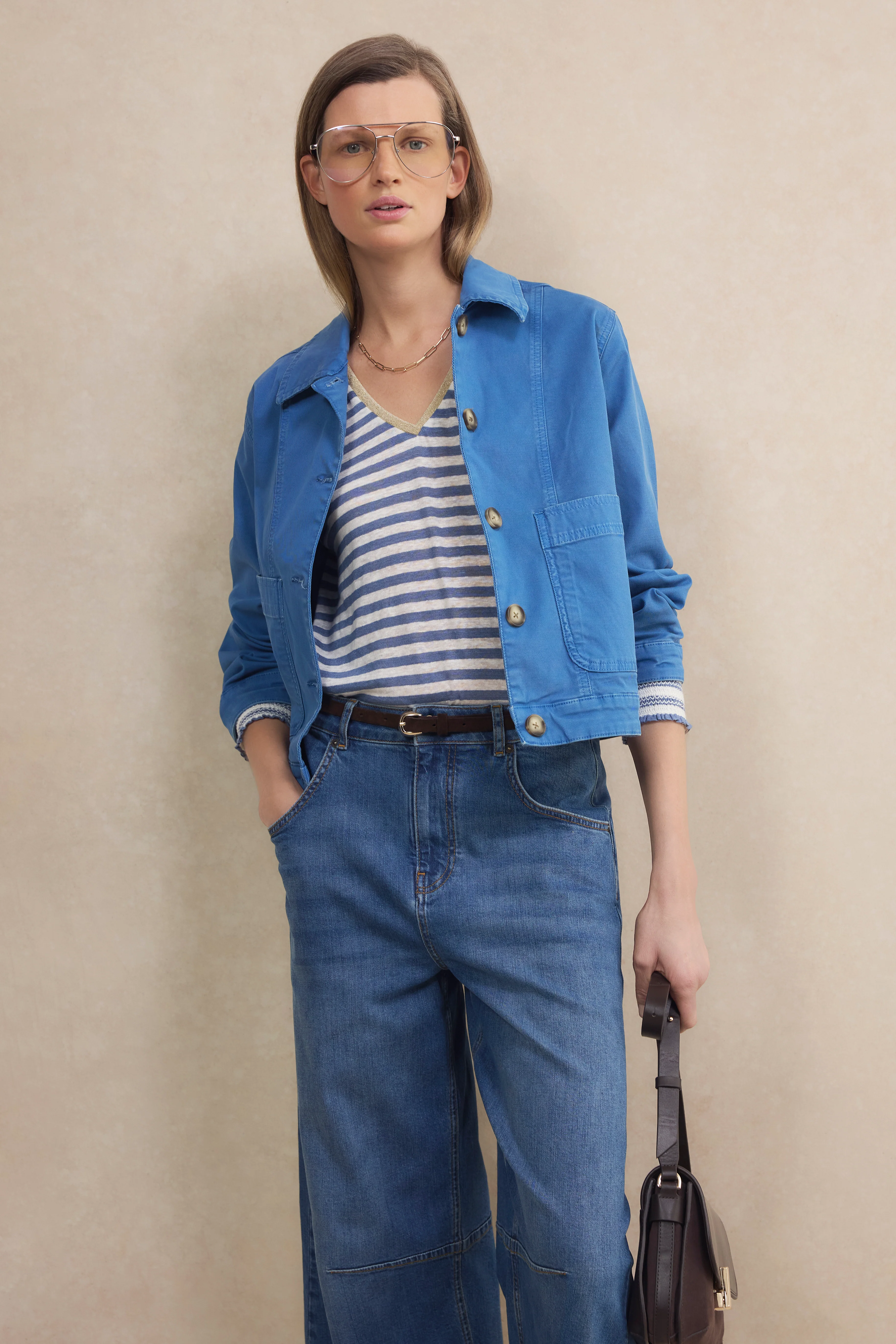 Lily Linen 3/4 V-Neck Top - Chambray Blue/Ivory Stripe - Image 5