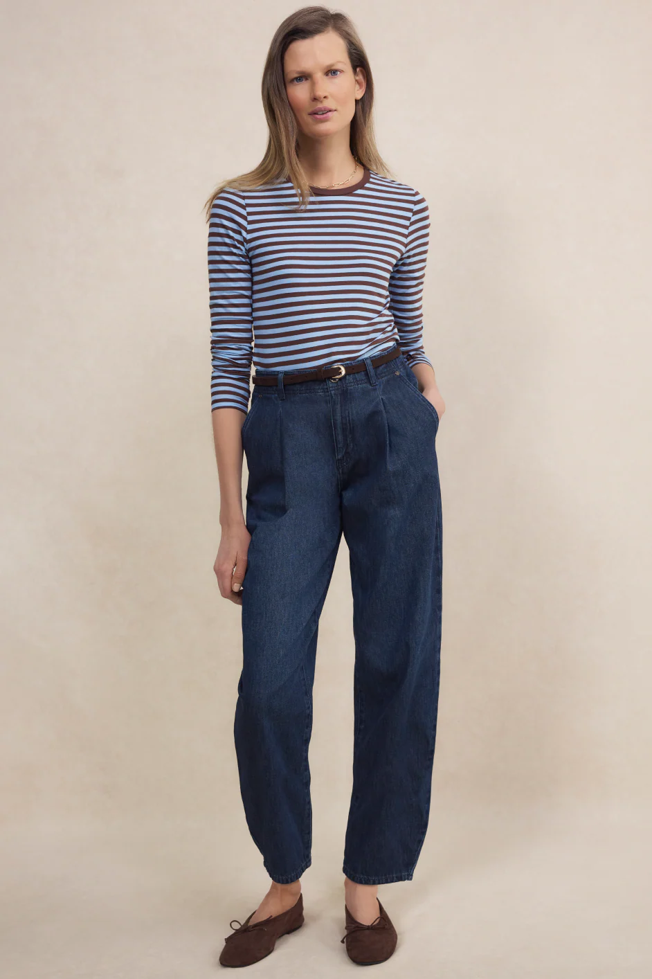 Macy Pleat Front Tapered Jean - Rinse Wash - Image 4