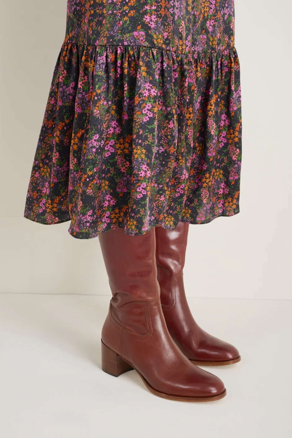 Milly Knee High Leather Boot - Dark Tan - Image 3