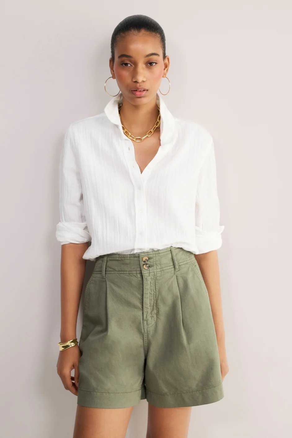 Myla Pleat Front Short - Olivine