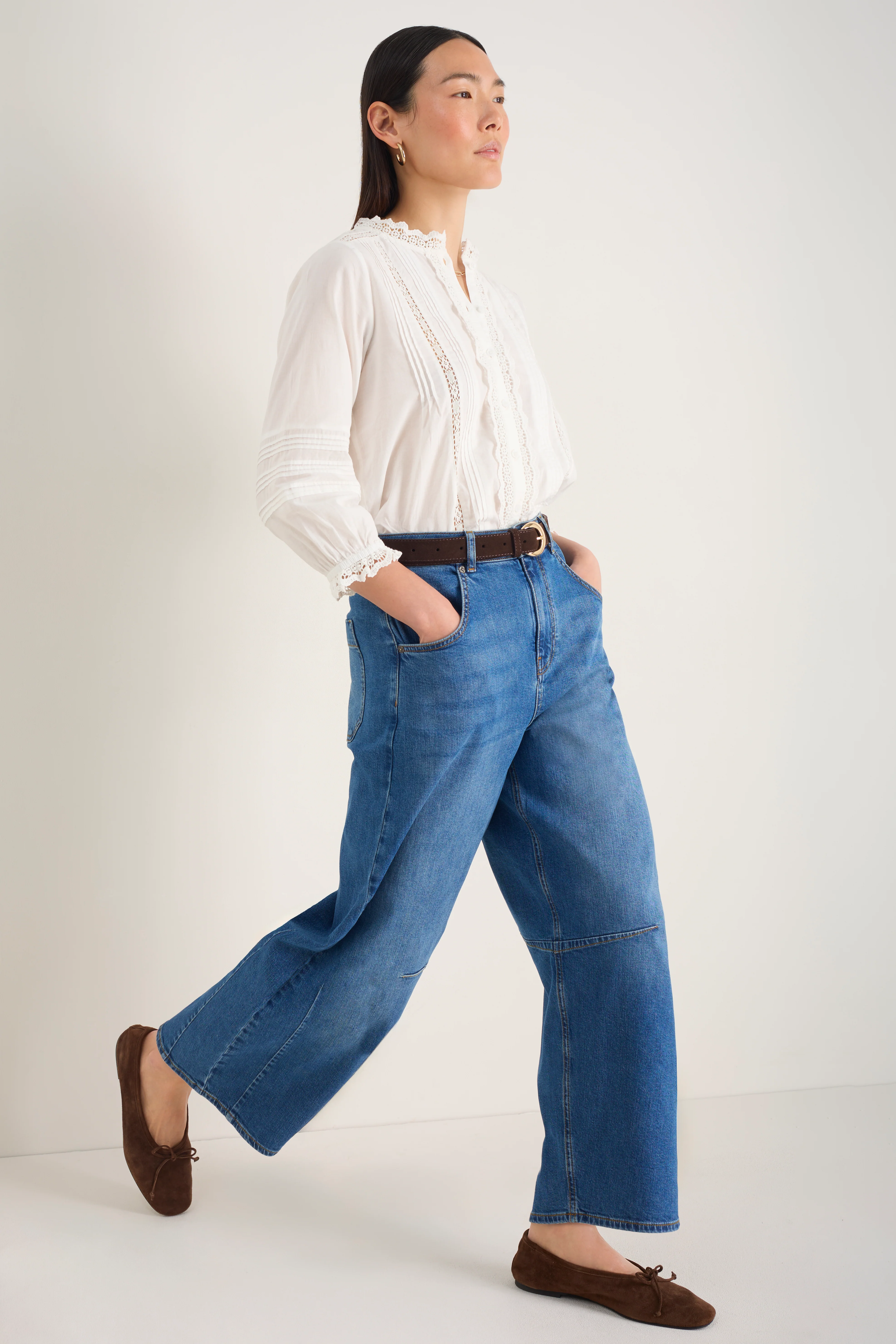Piper Comfort Barrel Jean - Mid Wash - Image 6
