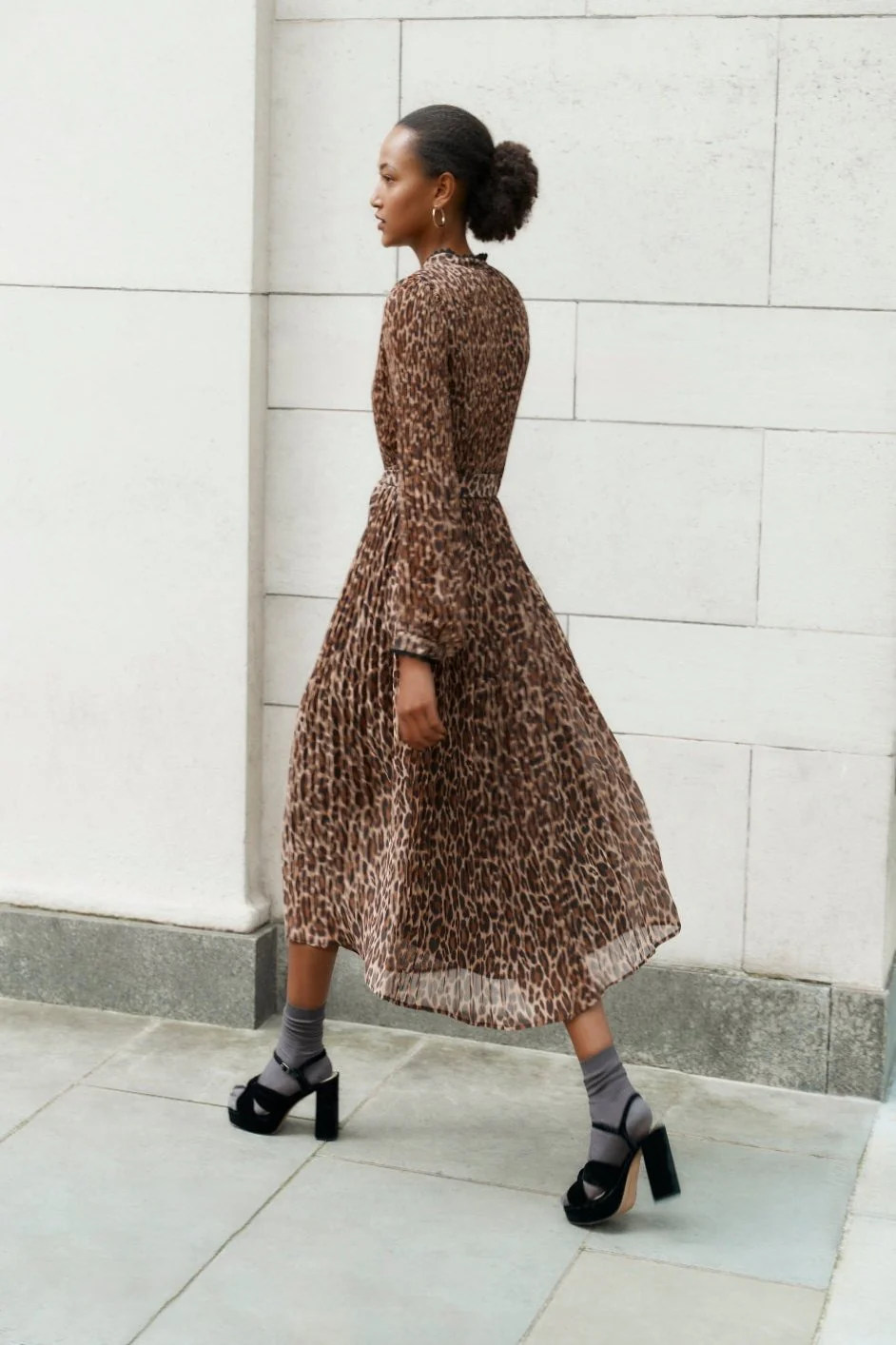 Posey Plisse Dress - Leopard - Image 5