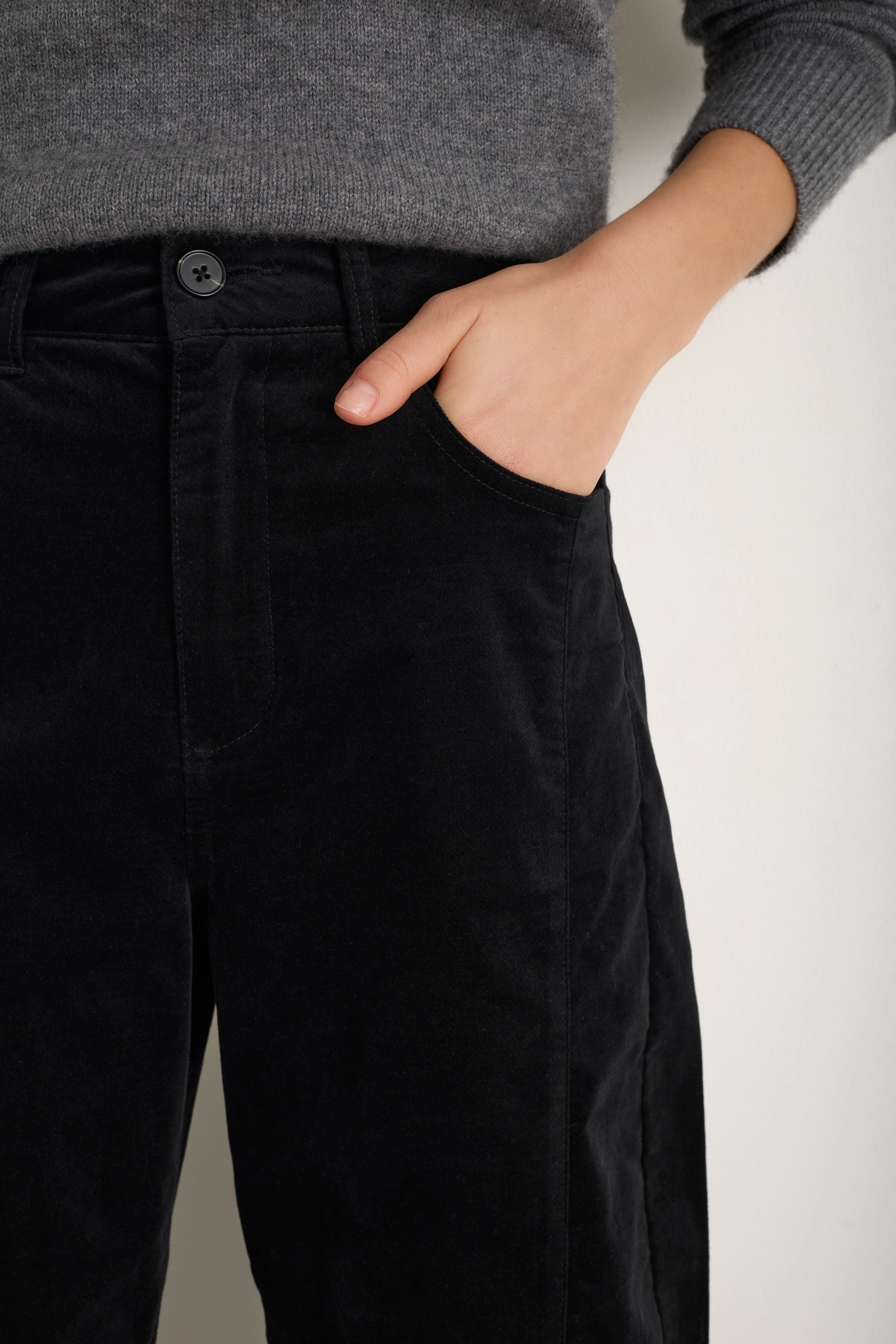 Aimee Horseshoe Cotton Velvet Trouser - Black - Image 2