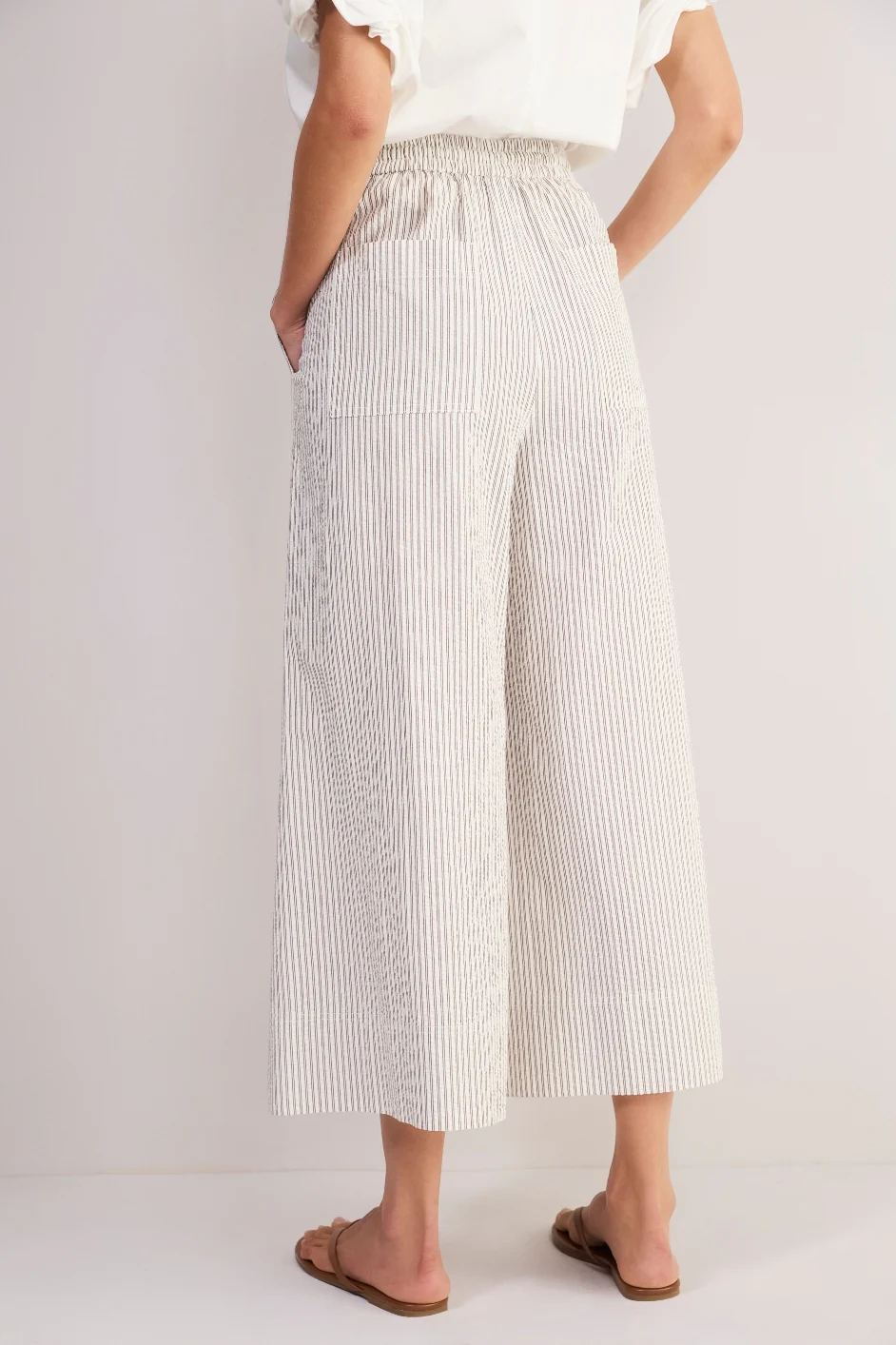 Romy Pull On Seersucker Culotte - Cocoa/Ecru Stripe - Image 4