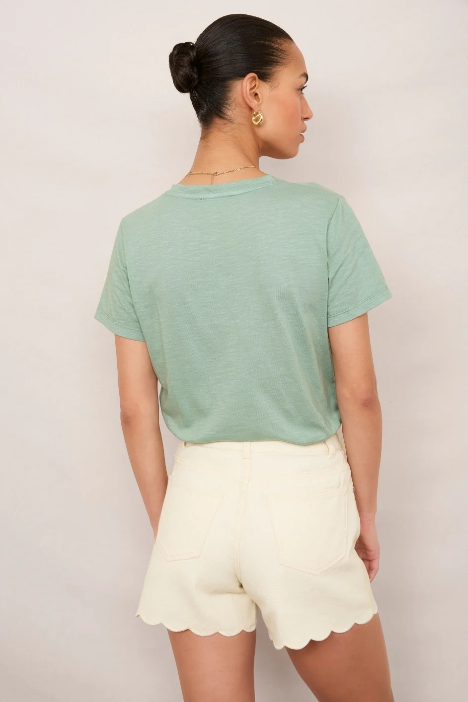 Ruby Scallop Short - Ecru - Image 4