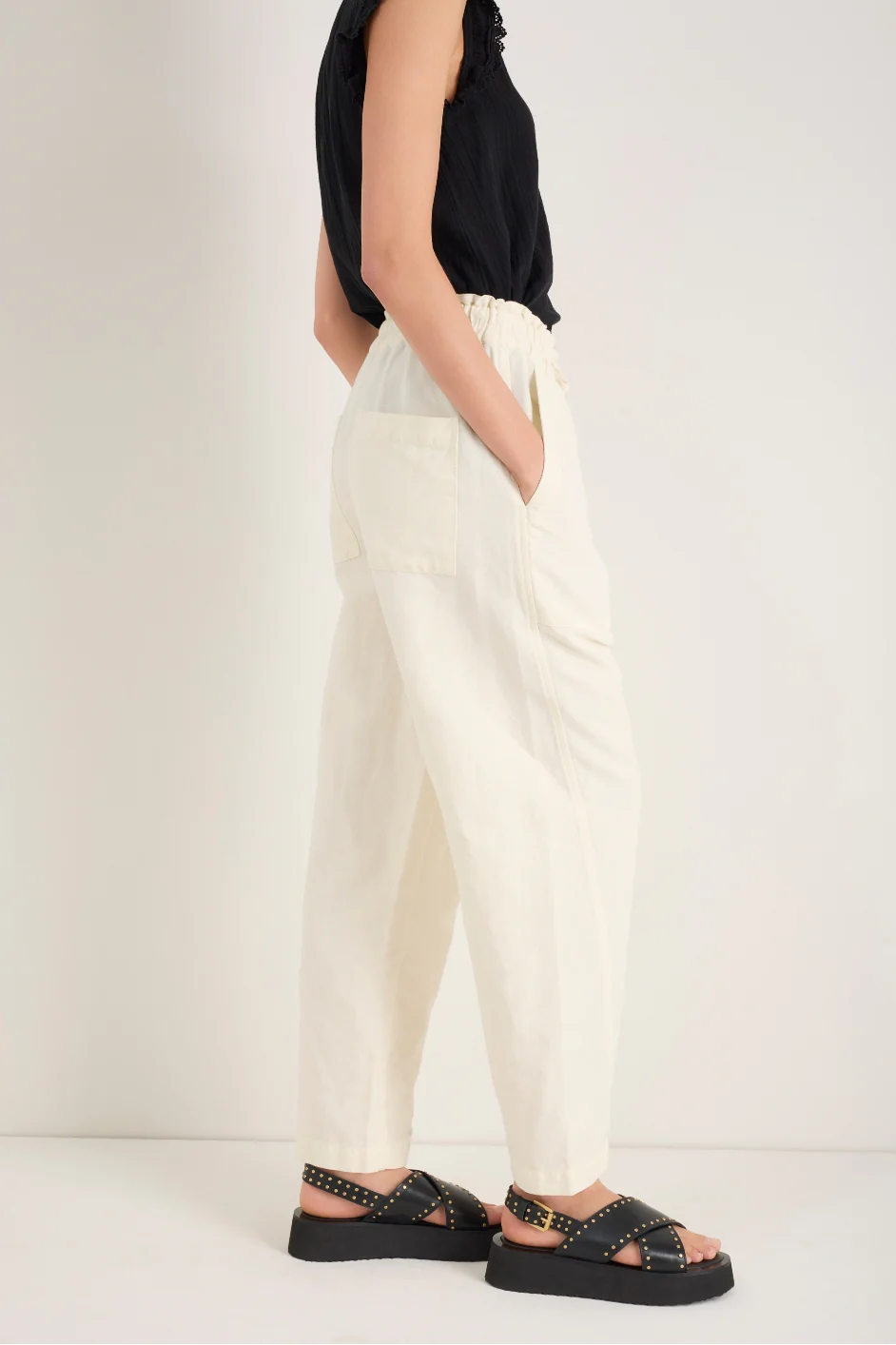 Sadie Barrel Leg Trouser - Ivory - Image 6