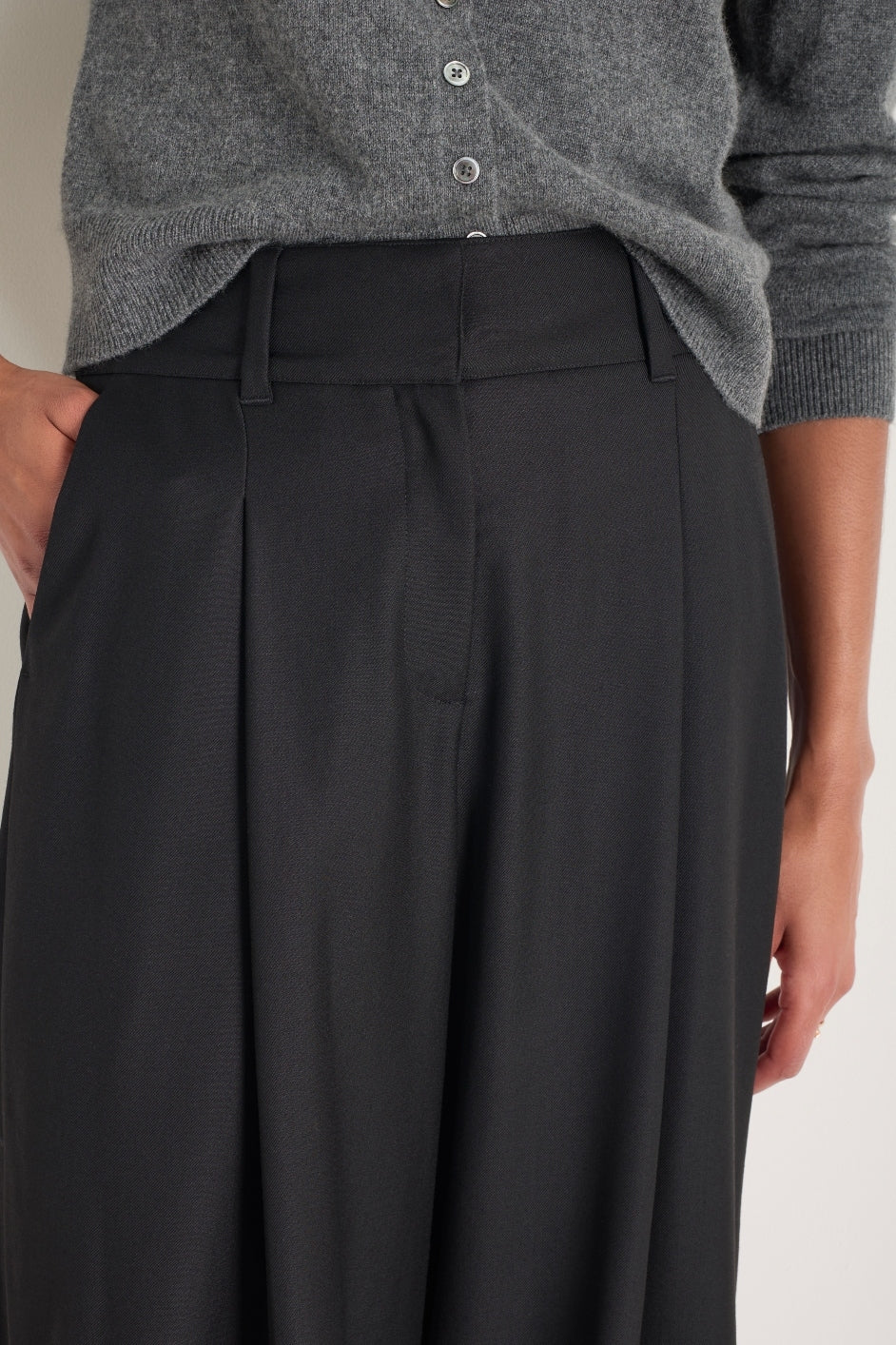 Sheila Wool Culotte Trouser - Black - Image 2