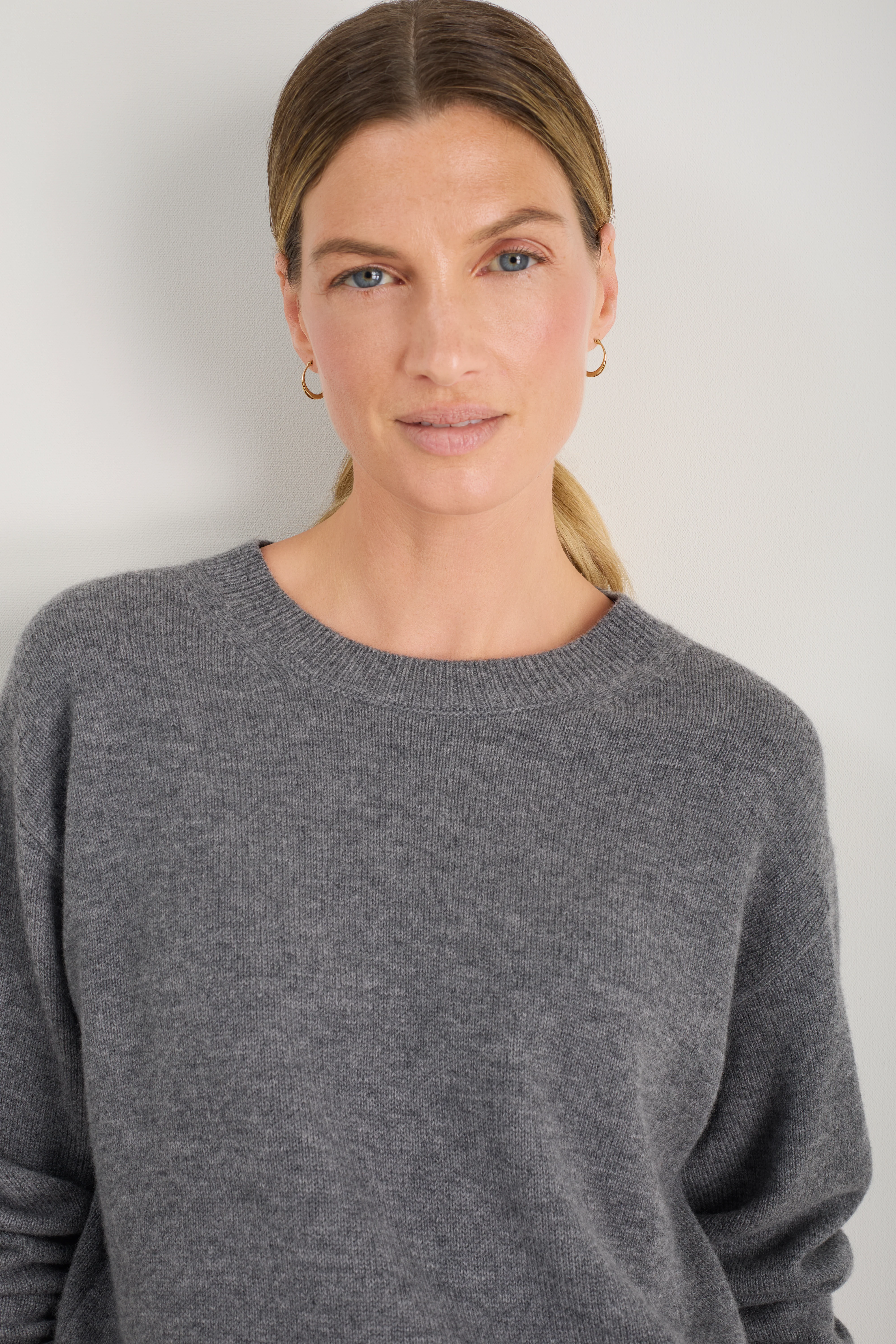 Theo Jumper - Charcoal Grey - Image 4