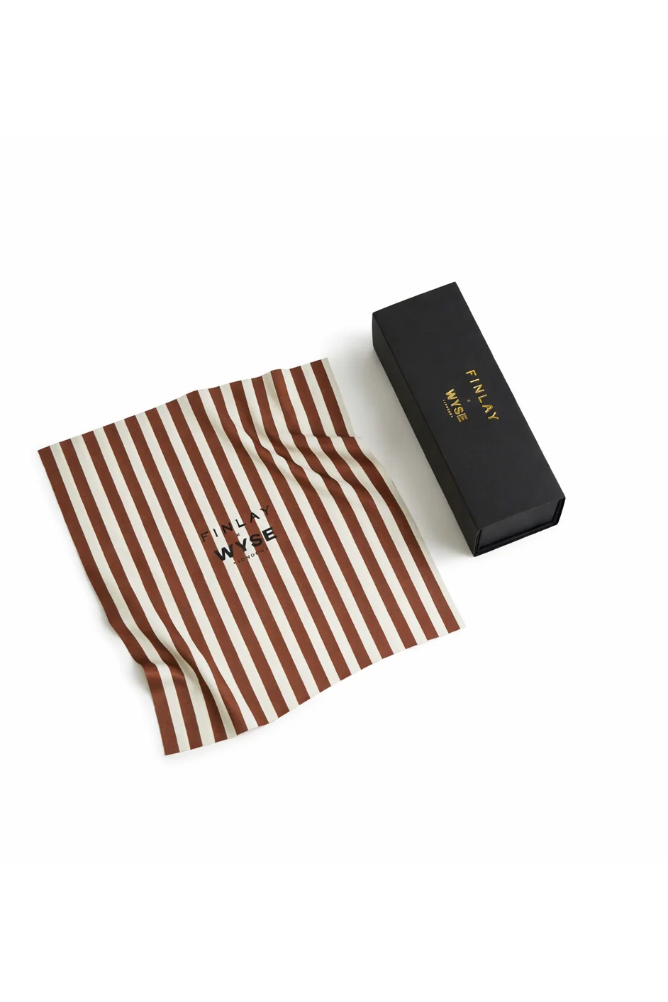 WYSE x FINLAY Tavistock Sunglasses - Light Tortoiseshell - Image 3